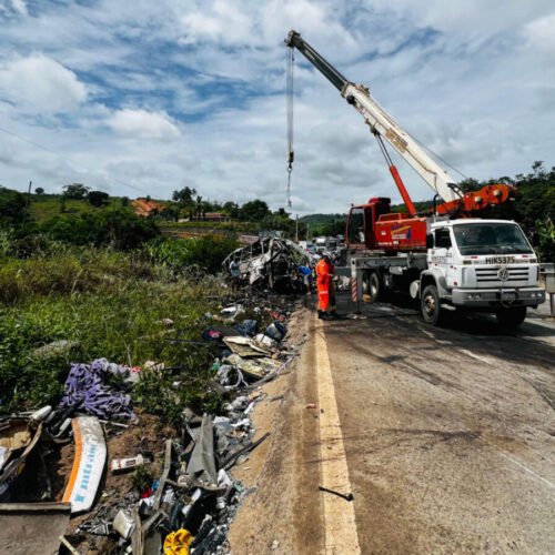 Más de 30 personas murieron en un accidente de autobús en Brasil: los detalles